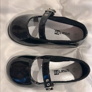 SmartFit Black Dress Shoes with Patent Finish